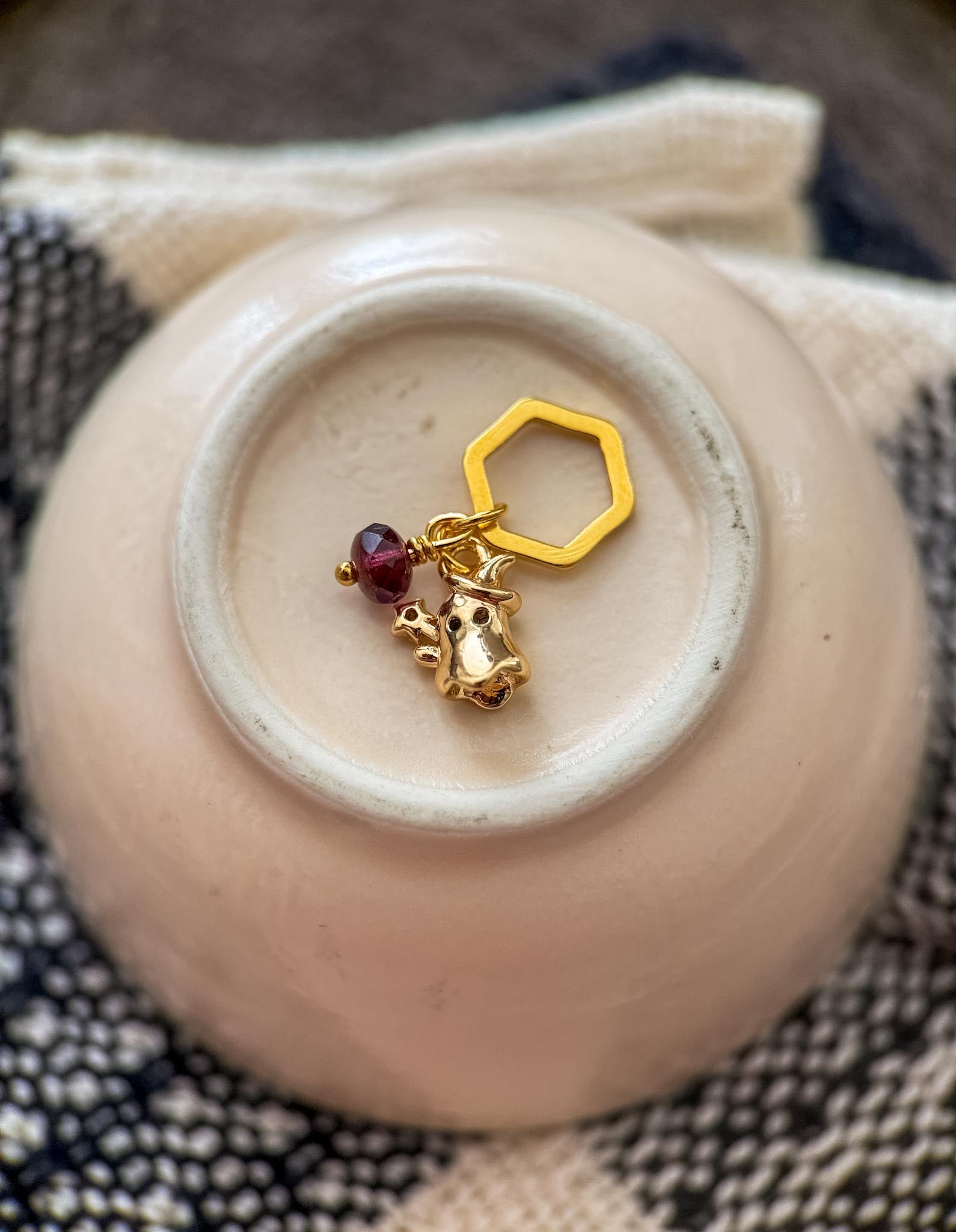 Purveyor of textile notions & accessories – Sassafras Knits