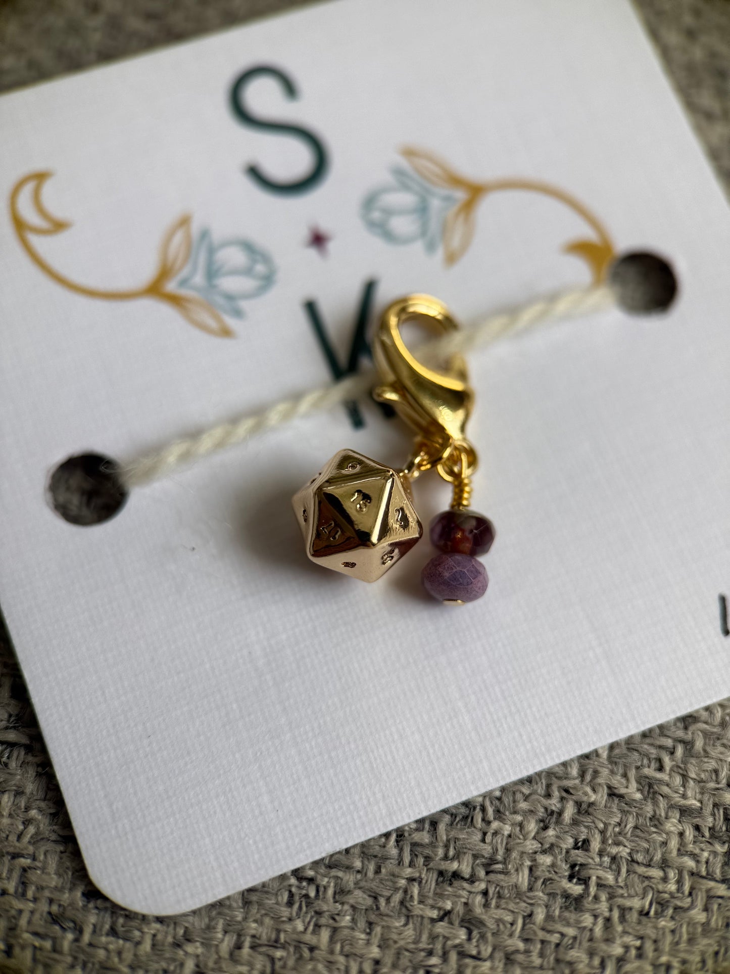 D20