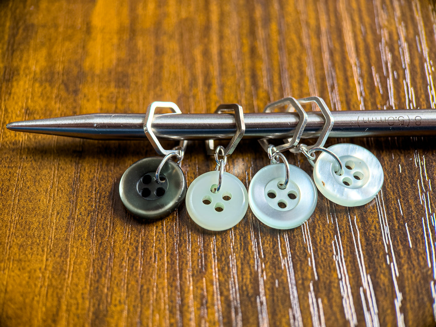 Green : Blue : Purple