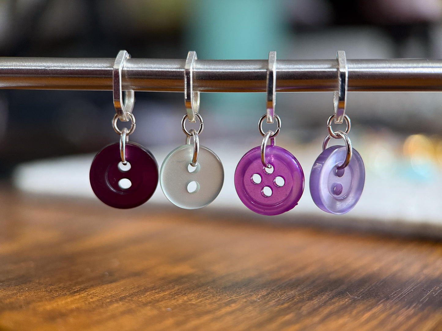 Green : Blue : Purple