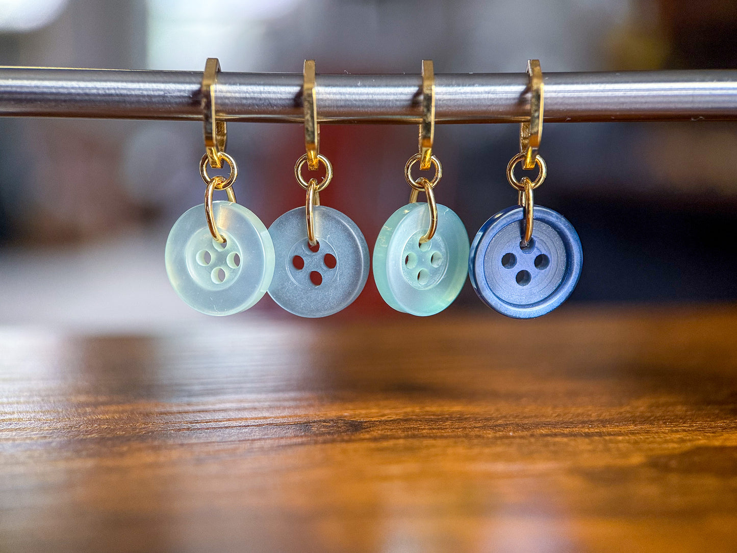 Green : Blue : Purple