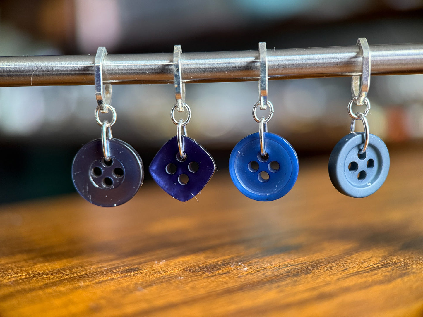 Green : Blue : Purple